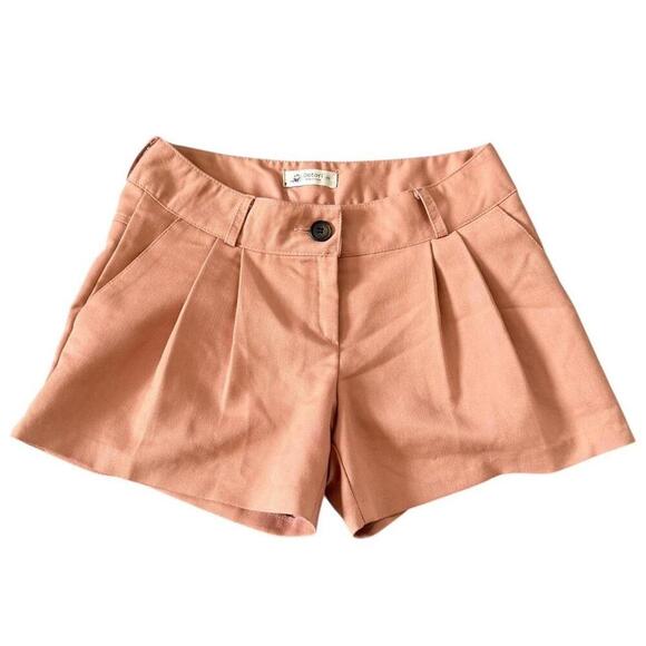 Dotori Peach Pleated Shorts - Size Medium - Picture 1 of 5